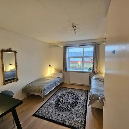 Family House With For Six *