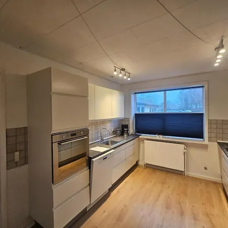 Family House With For Six Сasa de vacaciones *