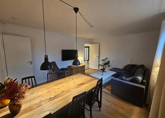 Family House With For Six *